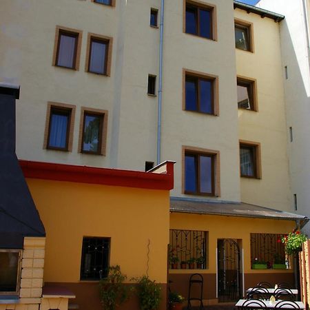 Pension Duel Ústí nad Labem エクステリア 写真
