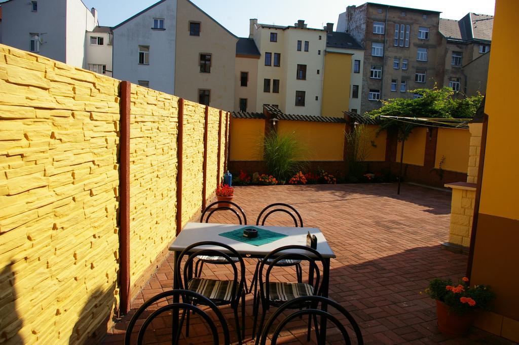 Pension Duel Ústí nad Labem エクステリア 写真