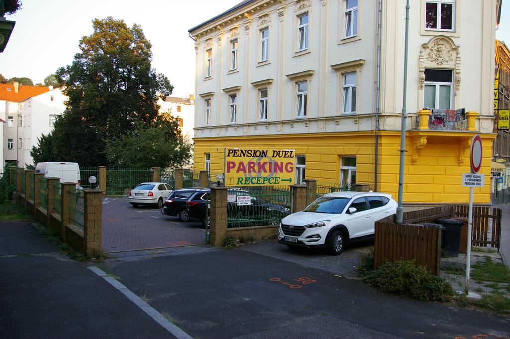 Pension Duel Ústí nad Labem エクステリア 写真